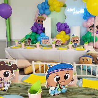 Themed Kiddie Table Setup